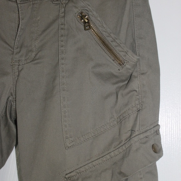 Pants - Picture 4 of 4